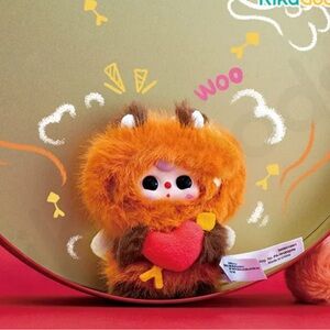 Mini Baby Three Cupid Vinyl Plush Toy - Oracle Adjudicator